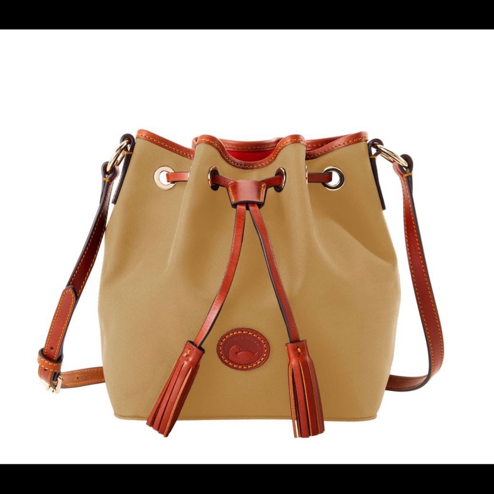 Dooney & Bourke Nylon Kendall Crossbody Bag. NWT